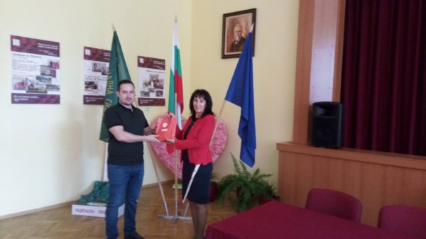 Възпитаниците на Механото - съвременни вдъхновители и дарители