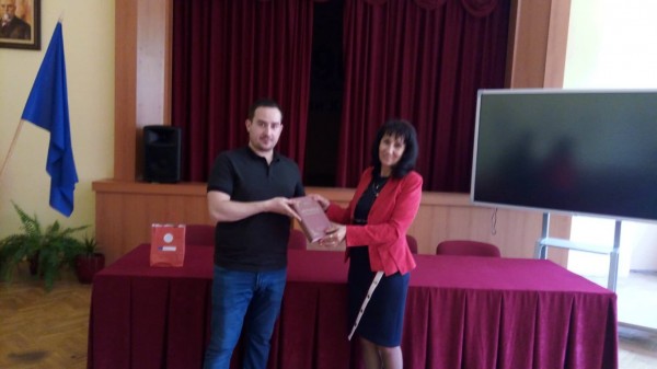 Възпитаниците на Механото - съвременни вдъхновители и дарители