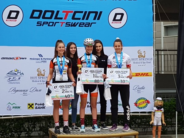 Казанлъшките колоездачи с медали от Купа Долчини 2019