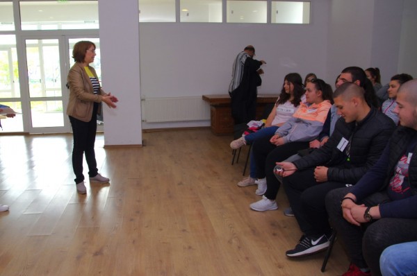 Оспорван финал на „Младите лидери на Казанлък 2019“