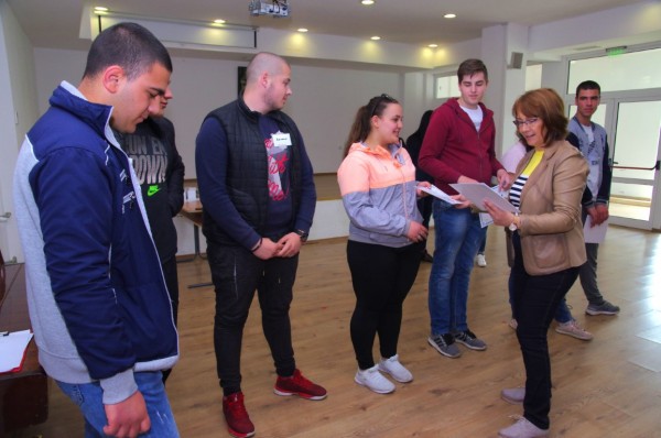 Оспорван финал на „Младите лидери на Казанлък 2019“