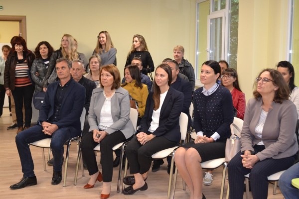 Дневен център за деца с тежки увреждания отвори врати в Казанлък