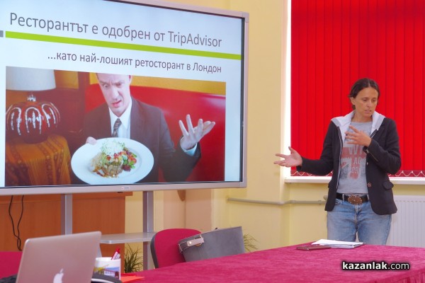 Журналистът Генка Шикерова се срещна с учениците на ПГ “Иван Хаджиенов“