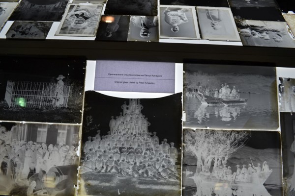 „Вълшебните стъкла на Петър Арнаудов“ – хвърчила към бъдещето