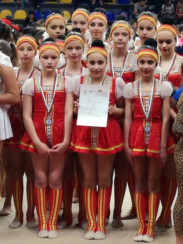 Казанлъшките гимнастички завоюваха много награди в две състезания