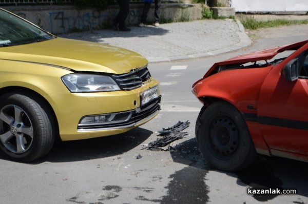 Челна катастрофа до Механото. Има пострадала