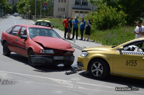 Челна катастрофа до Механото. Има пострадала