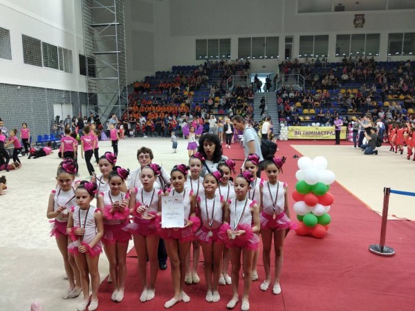 Казанлъшките гимнастички завоюваха много награди в две състезания