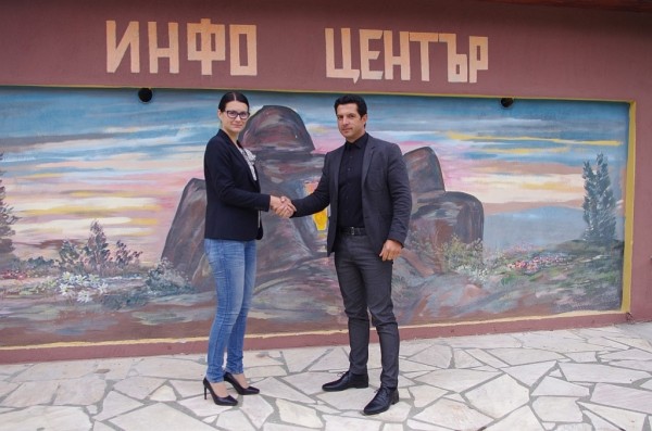 Йоана Йончева – Фильова, кандидат за евродепутат на ГЕРБ и СДС: Важно е в Европейския парламент да има знаещи, можещи и отдадени на български каузи хора