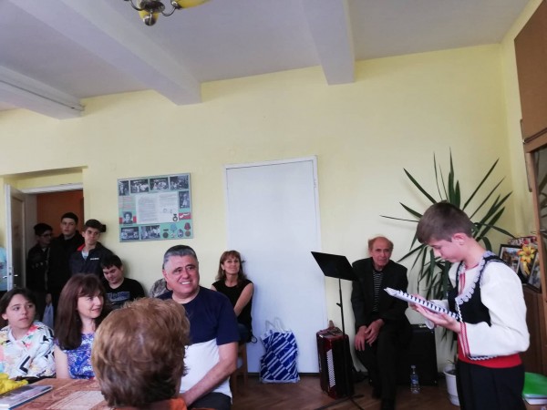 В Енина представиха книгата на краеведа д-р Генчо Китипов - “Аз, Бай Ганьо“