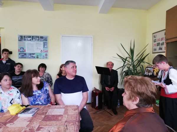 В Енина представиха книгата на краеведа д-р Генчо Китипов - “Аз, Бай Ганьо“