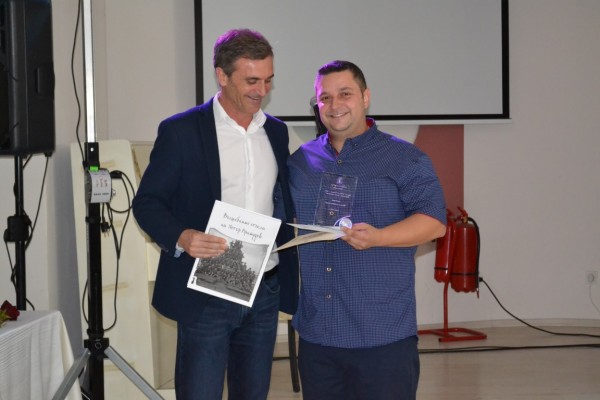 Отличия за казанлъшките преподаватели в конкурса „Учител на годината“