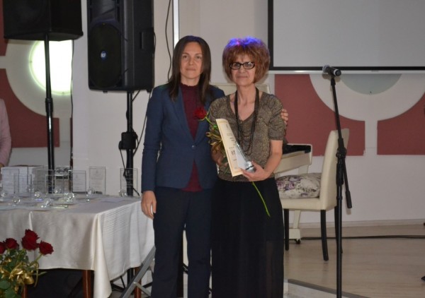 Отличия за казанлъшките преподаватели в конкурса „Учител на годината“