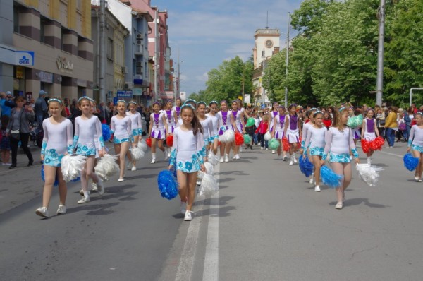 Днешните 30 букви, осветени от братята Кирил и Методий, са ангели хранители