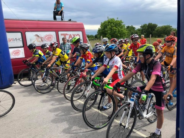 Поредни успехи и отличия за казанлъшките колоездачи