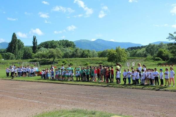 За 14-та година се състоя лекоатлетическата надпревара за “Купа Роза“