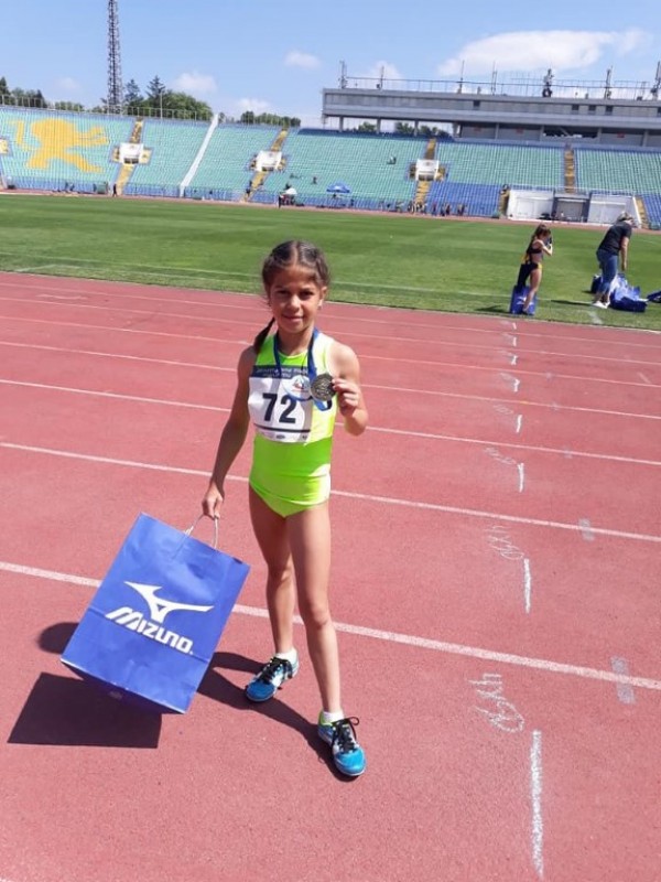 Атлетика търси, и намери два таланта от СКА “Пендарева“