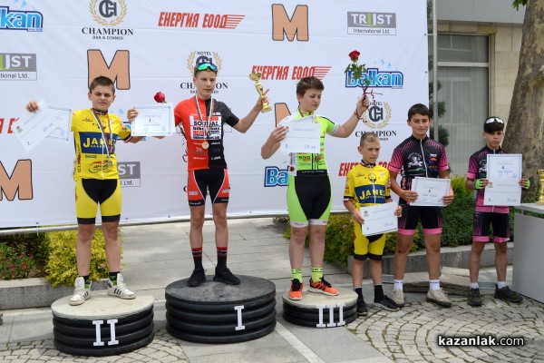 64 колоездачи се бориха за Купа “Долината на тракийските владетели 2019“