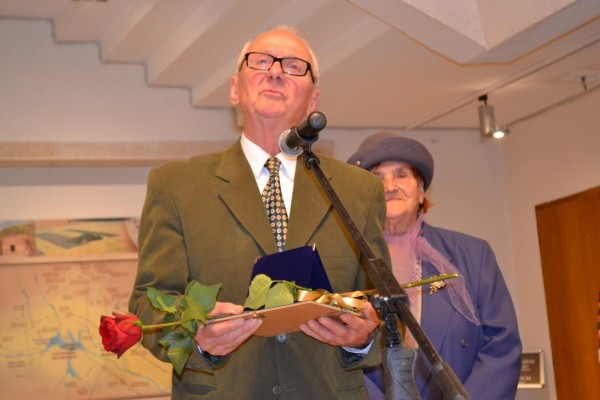 Нови отличени личности на Казанлък