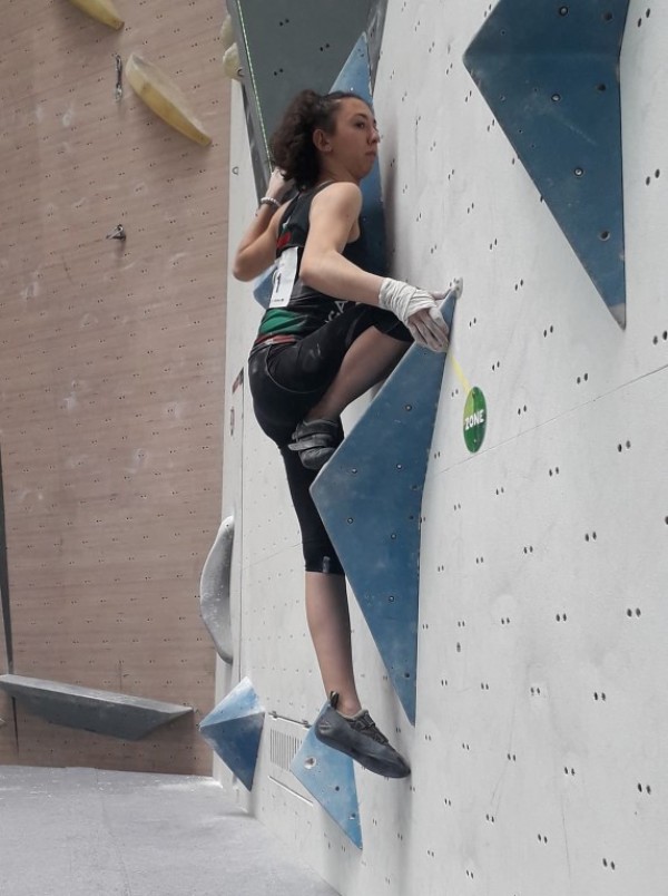 Достойно представяне на катерачите в престижно състезание