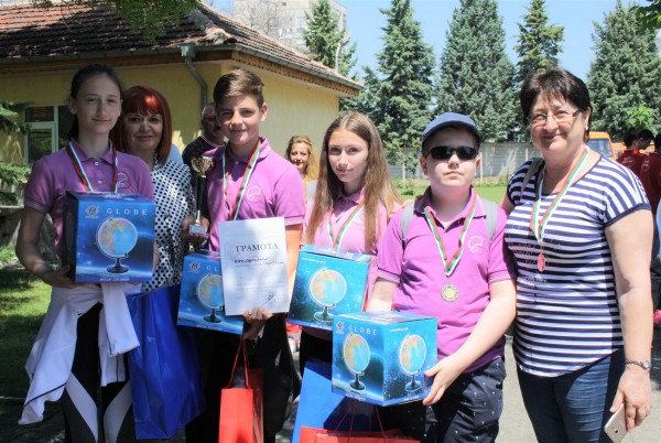 Наградиха победителите в състезанието за защита при бедствия и пожари