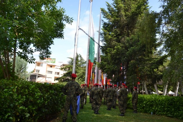 Днес празнуват всички, родени в „казанлъшкия рай“