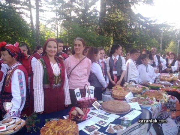 Вкусен конкурс с Ути завладя Казанлък