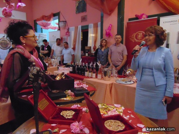 Казанлък се превърна отново в столица на виното