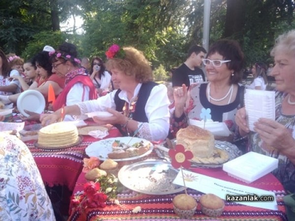 Вкусен конкурс с Ути завладя Казанлък