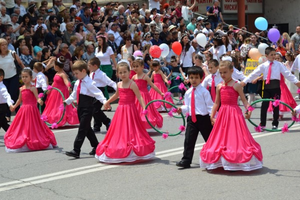 116-те Празници на розата в Казанлък – възхвала и поклон пред създателите на течното злато на света