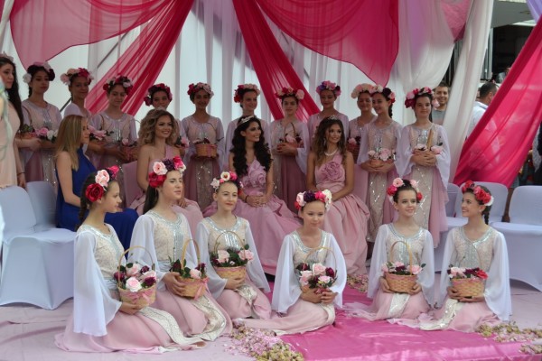 116-те Празници на розата в Казанлък – възхвала и поклон пред създателите на течното злато на света