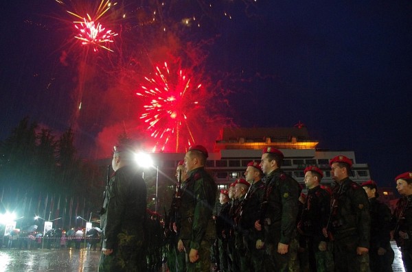 Казанлък се преклони пред Ботев