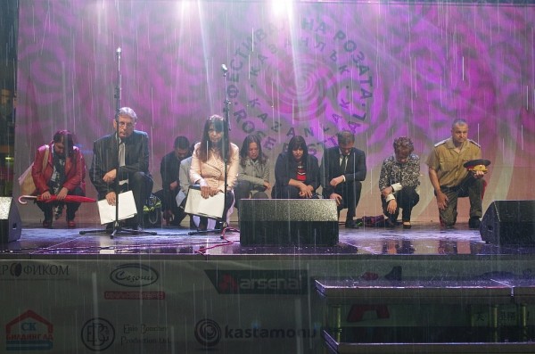 Казанлък се преклони пред Ботев