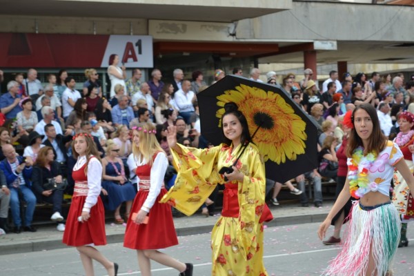 116-те Празници на розата в Казанлък – възхвала и поклон пред създателите на течното злато на света