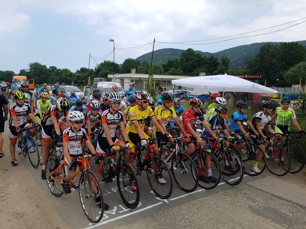 Казанлък завоюва нови отличия в колоезденето