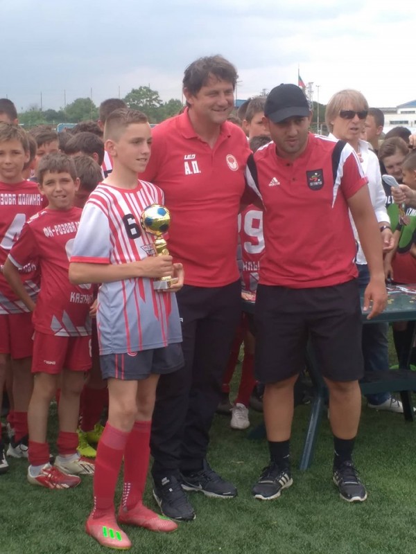 Антим Паральов след спечелената купа “Олимпия“: “Футболът в Казанлък има бъдеще“