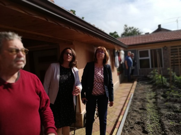 Община Казанлък ще подпомогне възстановяването на ударената от мълния къща