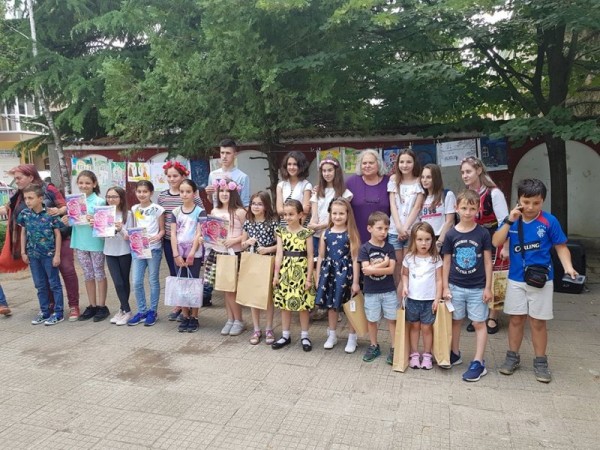 Конкурсът “Долината на розата и тракийските царе“ отличи най-добрите художници / Новини от Казанлък