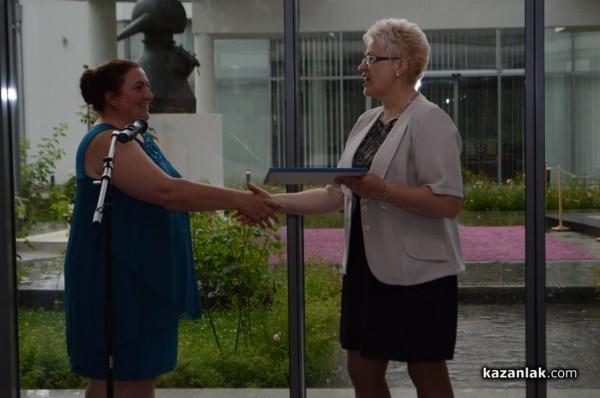 Наградите „Бъдеще за децата“ бяха връчени днес, с официална церемония