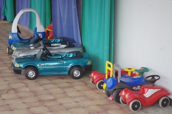 Семейство Чирпанлиеви отново с голямо дарение, този път в град Шипка 