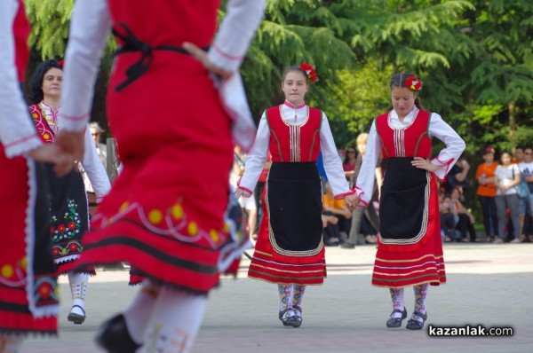 Тъпан бие, хоро се вие 2019