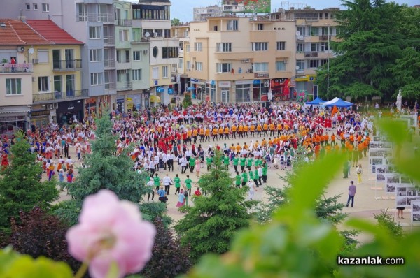 Тъпан бие, хоро се вие 2019