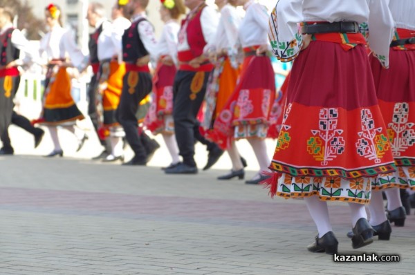 Тъпан бие, хоро се вие 2019