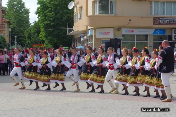 Тъпан бие, хоро се вие 2019