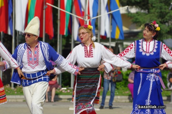 Тъпан бие, хоро се вие 2019