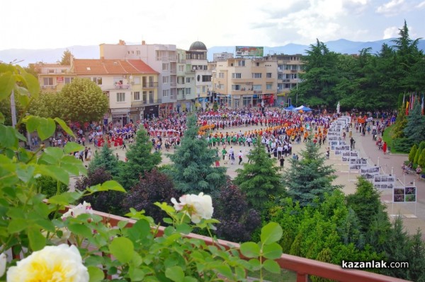 Тъпан бие, хоро се вие 2019