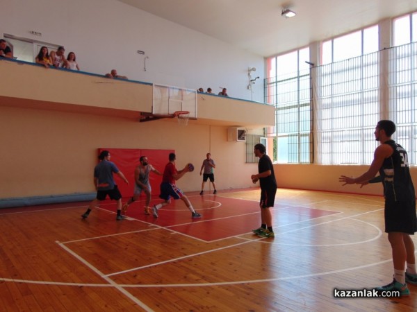 Казанлъшките “Триглави чудовища“ се наредиха на 4-то място в турнира по стрийтбол