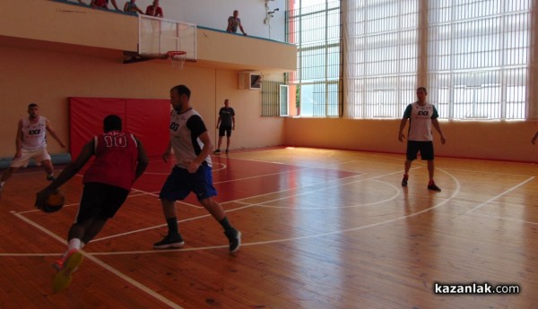 Казанлъшките “Триглави чудовища“ се наредиха на 4-то място в турнира по стрийтбол