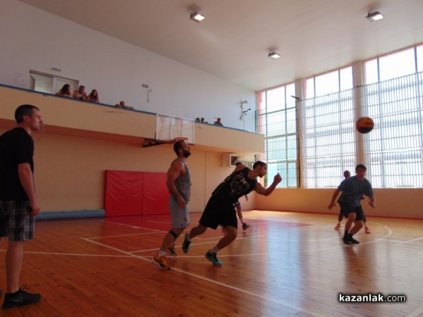 Казанлъшките “Триглави чудовища“ се наредиха на 4-то място в турнира по стрийтбол