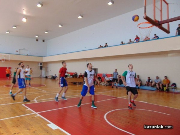 Казанлъшките “Триглави чудовища“ се наредиха на 4-то място в турнира по стрийтбол